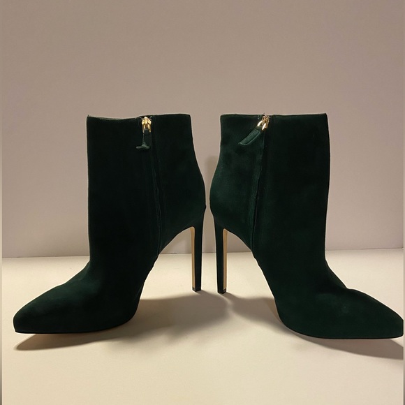 Dark Green Ninewest Bootie Size 11 - Picture 3 of 12